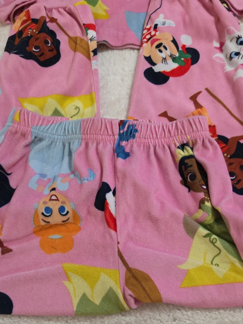 DISNEY 100 MULTIPLE CHATACTERS 2 PC PAJAMA SET
